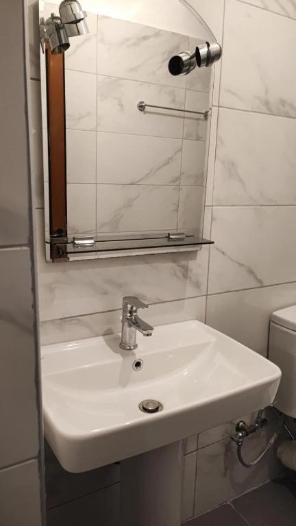 Dea1 Majlinda Apartment Саранда Экстерьер фото