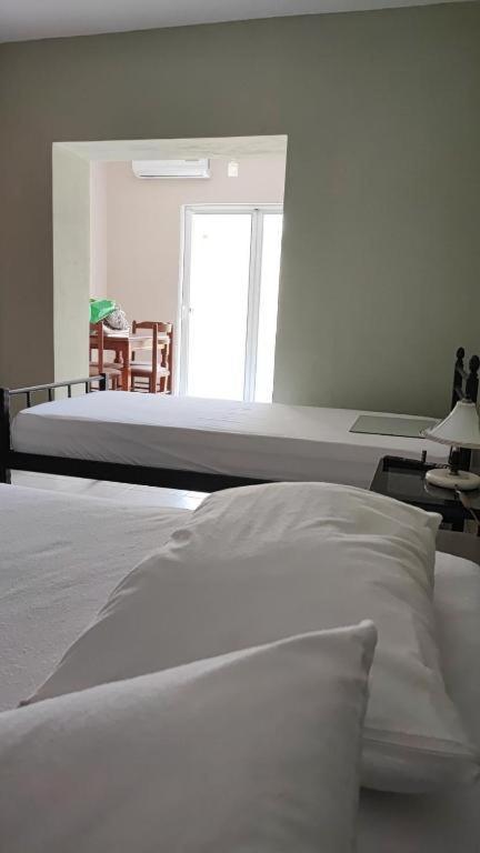 Dea1 Majlinda Apartment Саранда Экстерьер фото